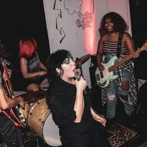 Meet your Posher, Dani